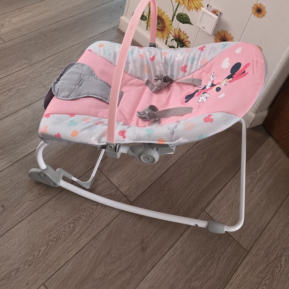 Pink Minnie Mouse Baby Rocker - Picture 4 of 5